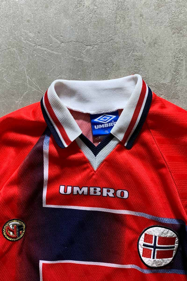 MADE IN ENGLAND 97-98 NORWAY FOOTBALL GAME SHIRT / RED [SIZE: XL USED]