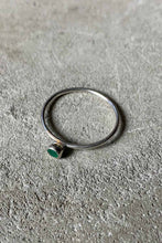 画像をギャラリービューアに読み込む, 925 SILVER RING W/STONE [SIZE: 18号相当 USED]
