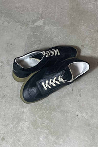 MADE IN ITALY LEATHER SNEAKERS / BLACK [SIZE: US8.5(26.5cm相当) USED]