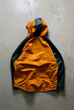 画像をギャラリービューアに読み込む, 90&#39;S HALF ZIP HOODIE NYLON JACKET / ORANGE [SIZE: M USED]
