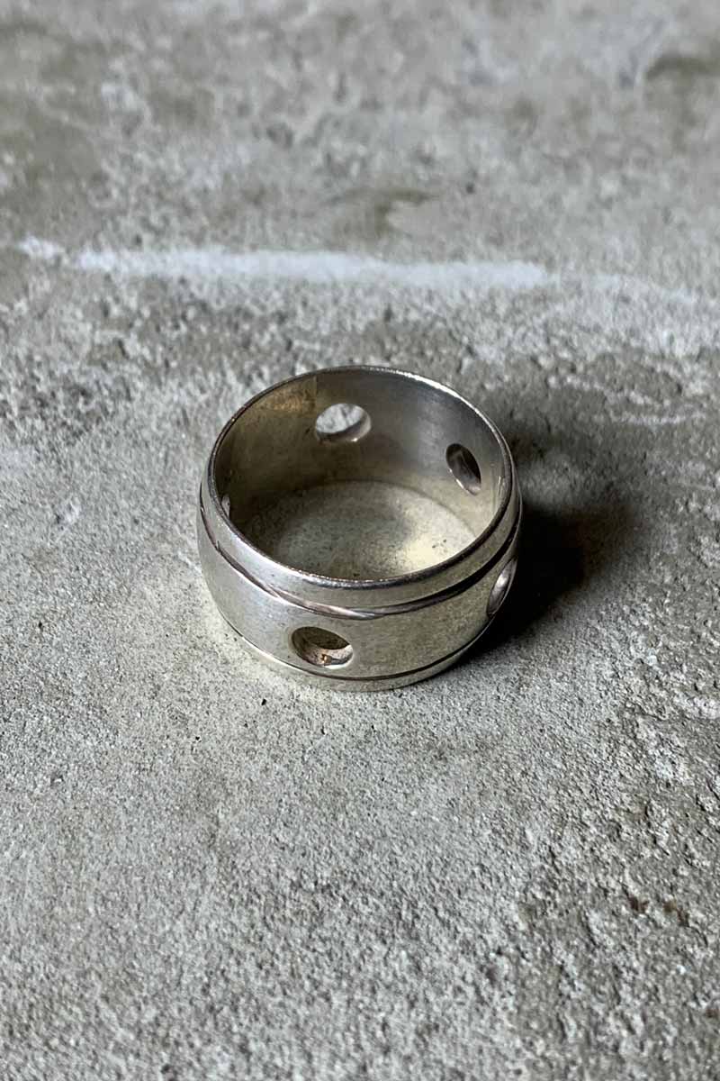 925 SILVER RING [SIZE: 17号相当 USED]