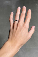 画像をギャラリービューアに読み込む, 925 SILVER RING W/ONYX [SIZE: 11.5号相当 USED]
