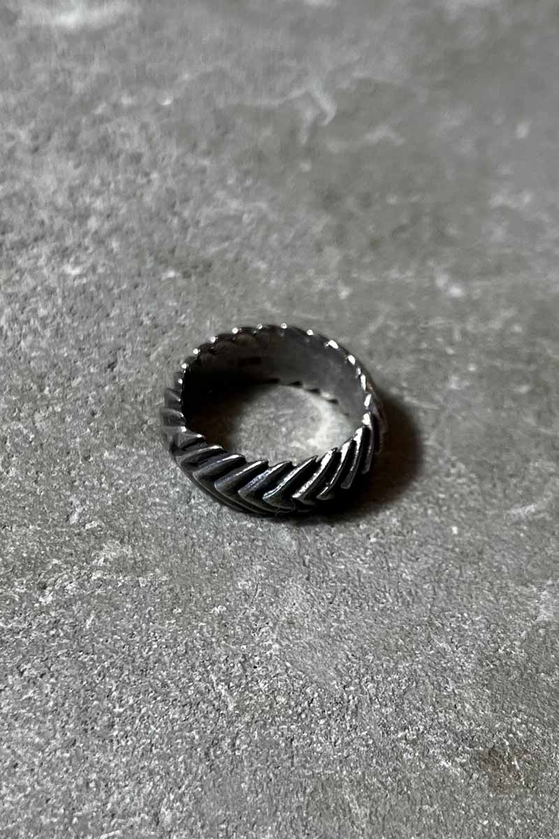 925 SILVER RING [SIZE: 14号相当 USED]