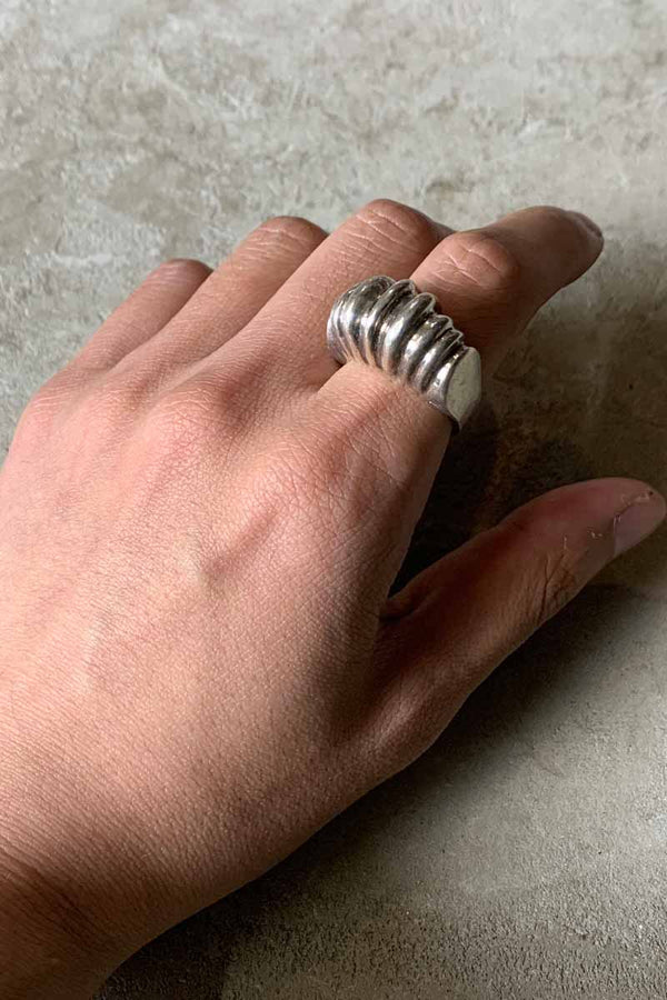 925 SILVER RING [SIZE: US 8.5 equivalent USED]