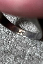 画像をギャラリービューアに読み込む, 925 SILVER RING W/STONE [SIZE: 16号相当 USED]
