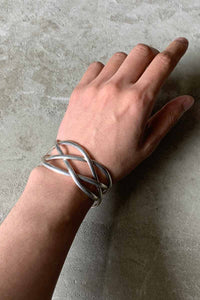 925 SILVER BANGLE [SIZE: ONE SIZE USED]