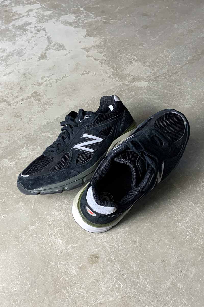 M990BK4 / BLACK [SIZE: US8.5 (equivalent to 26.5cm) USED]