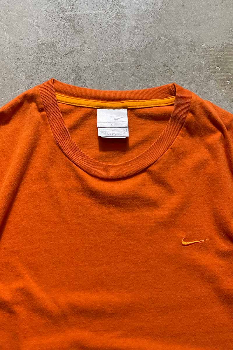 Y2K EARLY 00'S S/S ONE POINT LOGO T-SHIRT / ORANGE [SIZE: L USED]