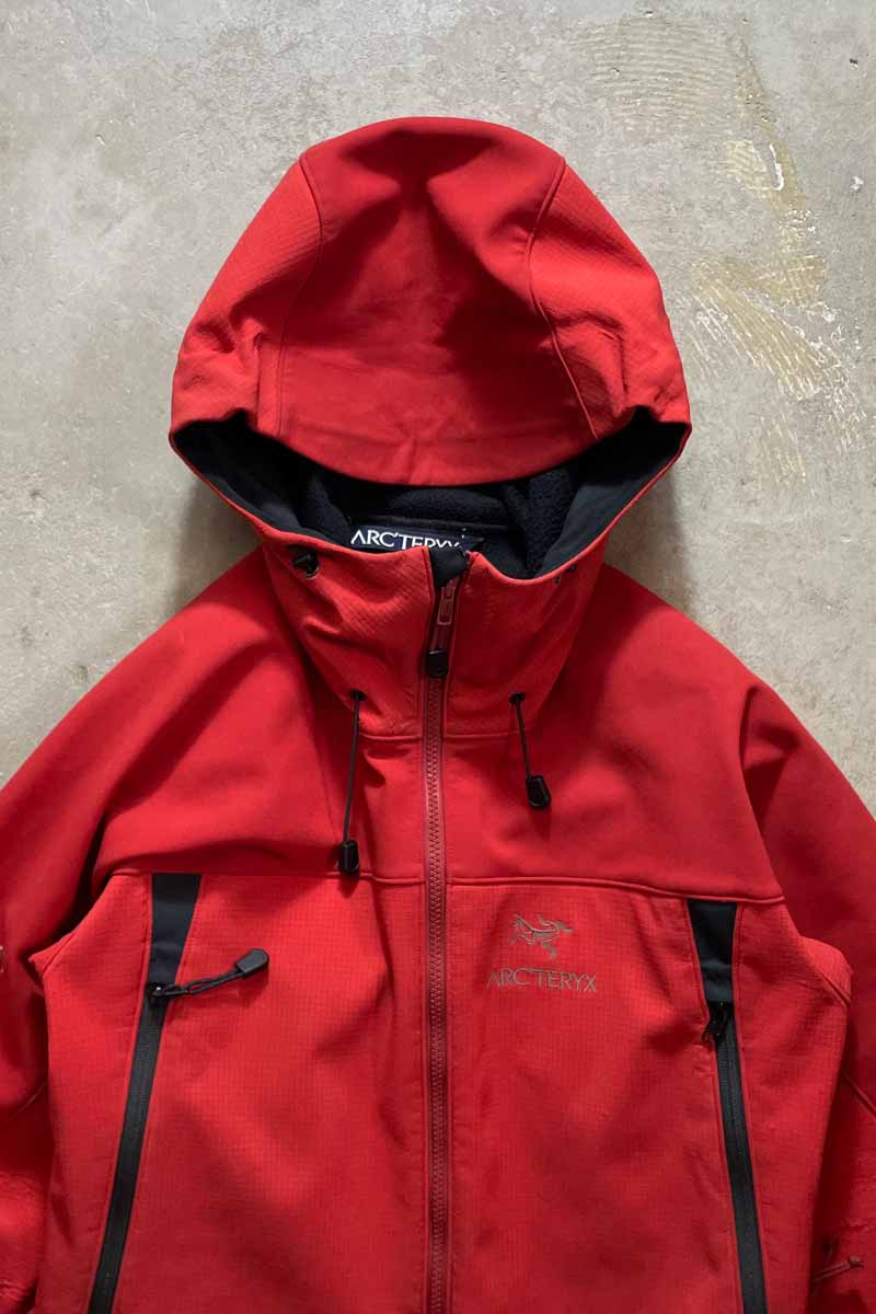 90'S GORE-WINDSTOPPER MOUNTAIN HOODIE JACKET / RED [ SIZE: L USED ]