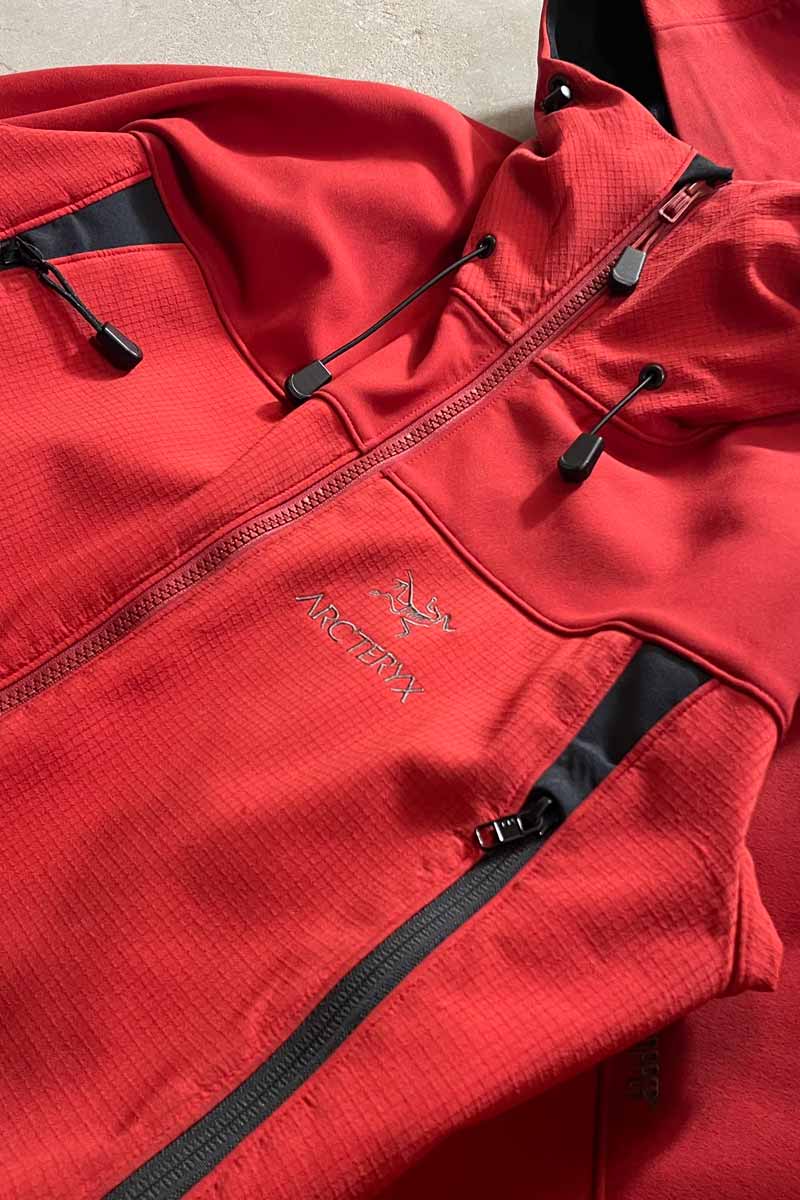 90'S GORE-WINDSTOPPER MOUNTAIN HOODIE JACKET / RED [ SIZE: L USED ]