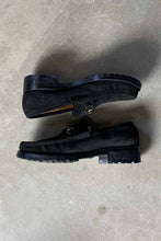 画像をギャラリービューアに読み込む, MADE IN ITARY HORSE BIT SUEDE LEATHER LOAFER / BLACK [SIZE: US6 (24cm相当) USED]
