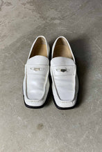 画像をギャラリービューアに読み込む, MADE IN ITARY COIN LEATHER LOAFER / WHITE [SIZE: US6.5 (24.5cm相当) USED]
