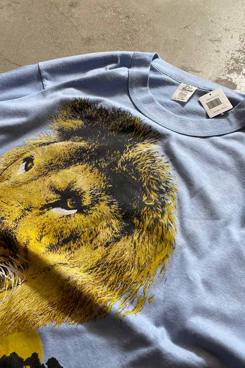 MADE IN USA 87'S S/S LION ANIMAL PRINT T-SHIRT / SKY [SIZE: L USED]