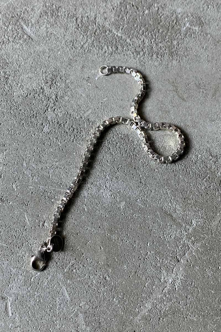 925 SILVER VENETIAN LINK CHAIN BRACELET [SIZE: ONE SIZE USED]