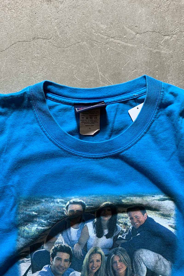 MADE IN USA 90'S FRIENDS PRINT MOVIE T-SHIRT/ BLUE [SIZE: XL USED]
