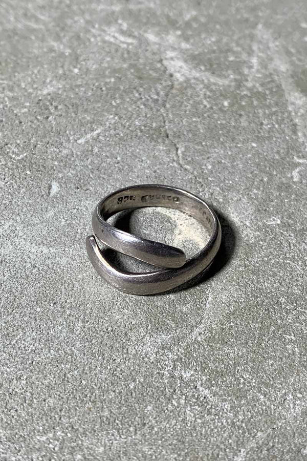 MADE IN MEXICO 925 SILVER RING [SIZE: US 8.5 equivalent USED]