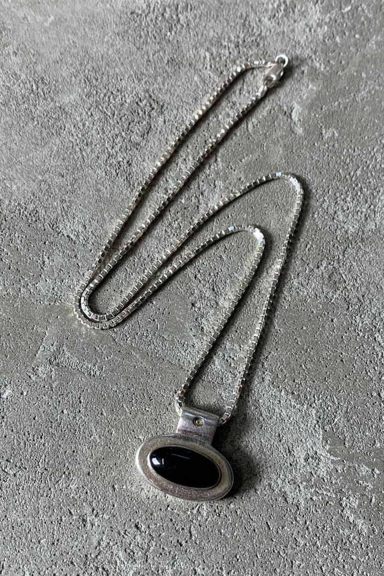 925 SILVER PENDANT NECKLACE W/ONYX [SIZE: ONE SIZE USED]