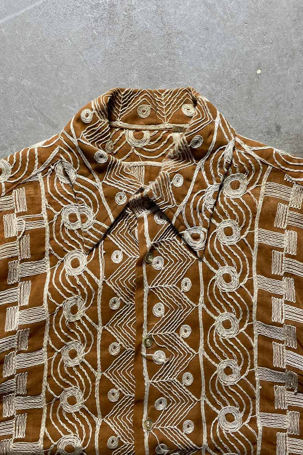 70'S LONG SLEEVE EMBROIDERED DESIGN SHIRT / BROWN [SIZE: M USED]