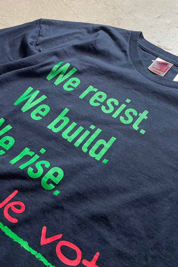 MADE IN USA 90'S S/S WE RESIST PRINT MESSAGE T-SHIRT / BLACK [SIZE: L USED]