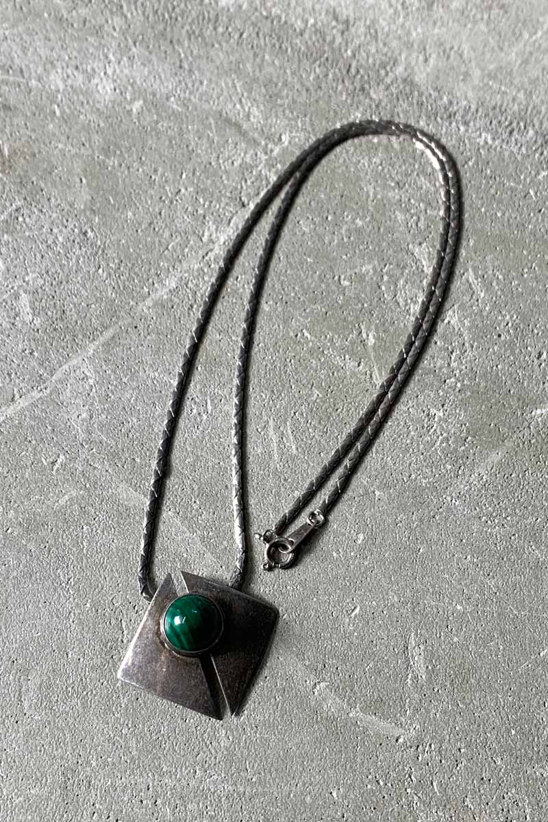 VINTAGE SILVER JEWELRY | SILVER NECKLACE W/MALACHITE – STOCK ORIGINALS