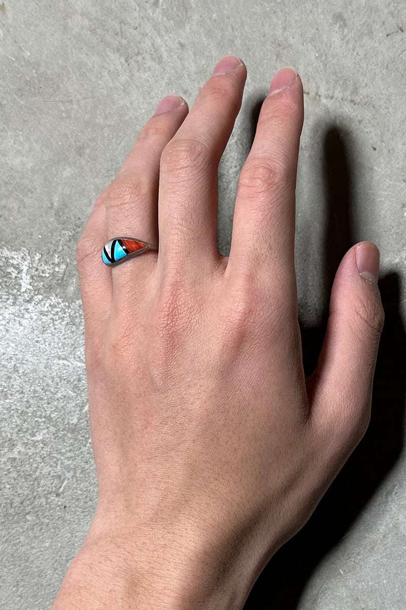 STERLING SILVER RING W/STONES / SILVER [SIZE: US 7.5 equivalent USED]