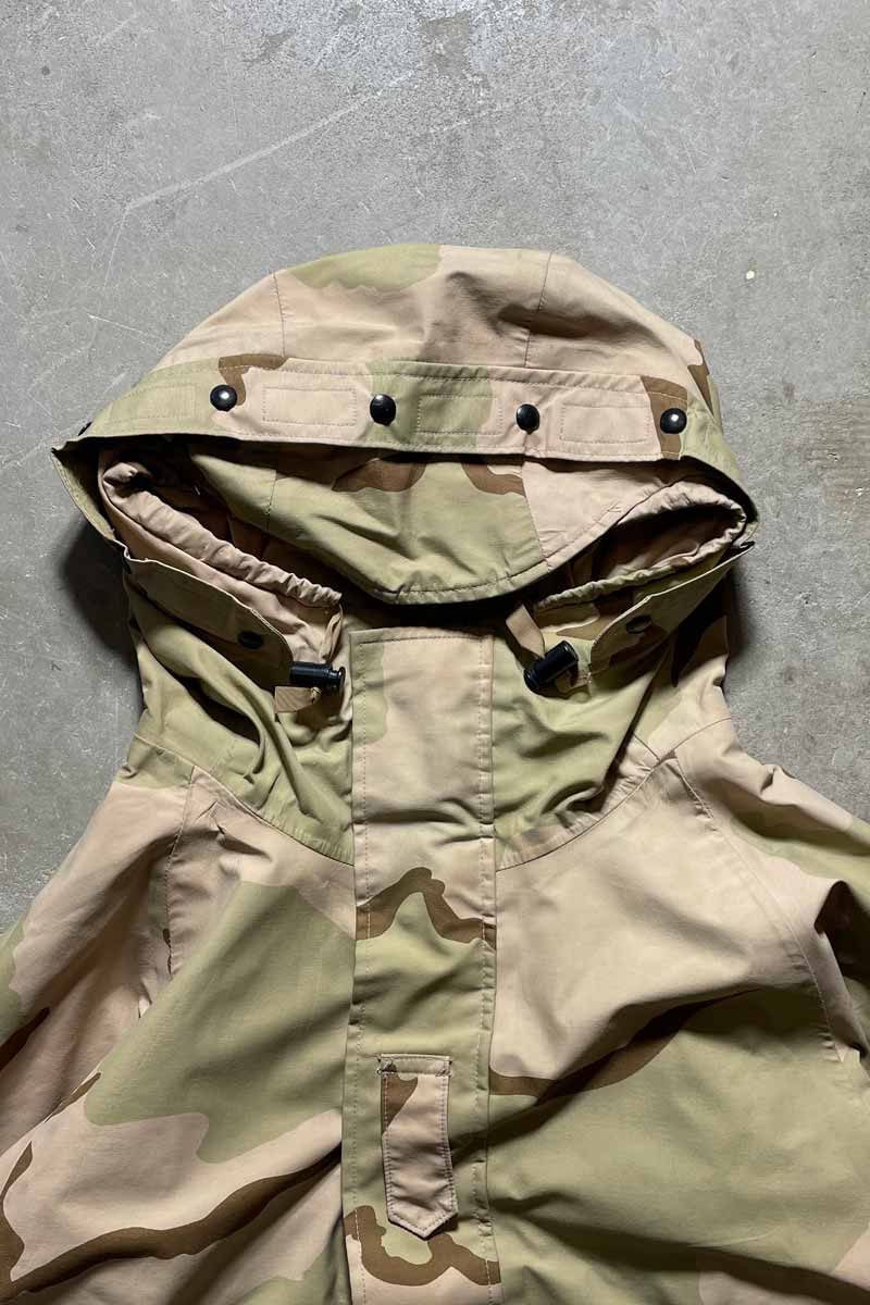 02'S GEN1 ECWCS GORE-TEX COLD WEATHER PARKA / CAMO [SIZE: M USED]