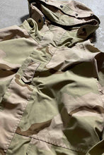 画像をギャラリービューアに読み込む, 02&#39;S GEN1 ECWCS GORE-TEX COLD WEATHER PARKA  / CAMO [SIZE: M USED]
