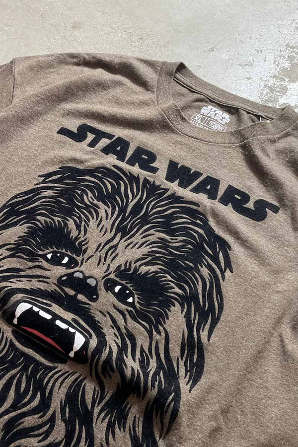 S/S CHEWBACCA T-SHIRT / BROWN/BLACK [SIZE: XL USED]