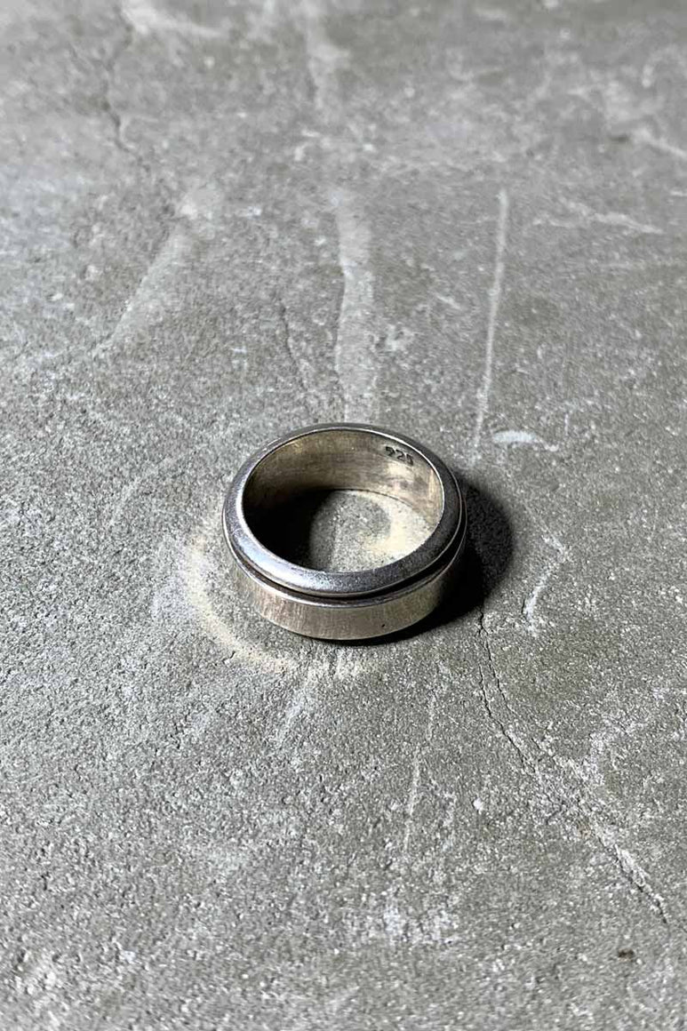 925 SILVER RING [SIZE: 10号相当 USED]