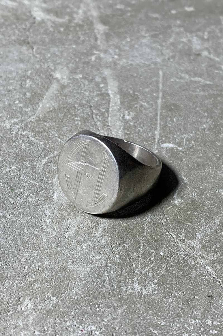 925 SILVER SIGNET RING [SIZE: 19.5号相当 USED]