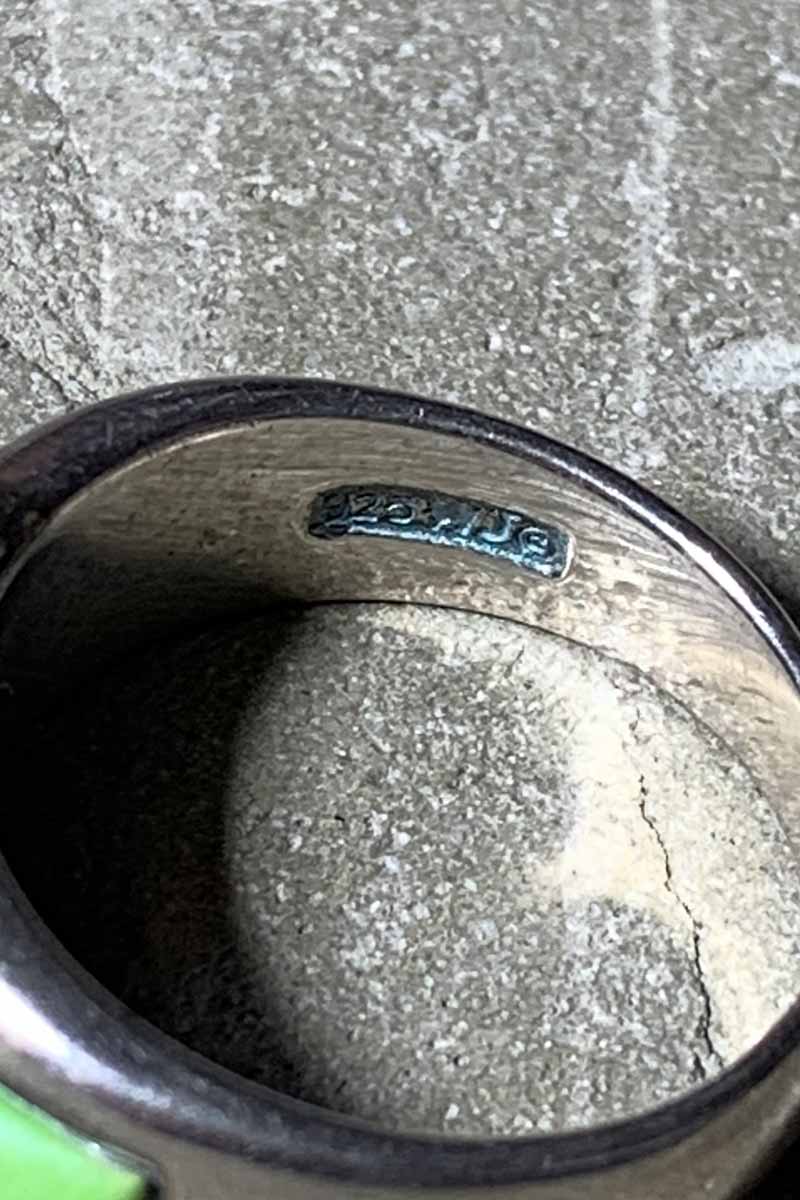 925 SILVER RING W/STONE [SIZE: US 8.5 equivalent USED]