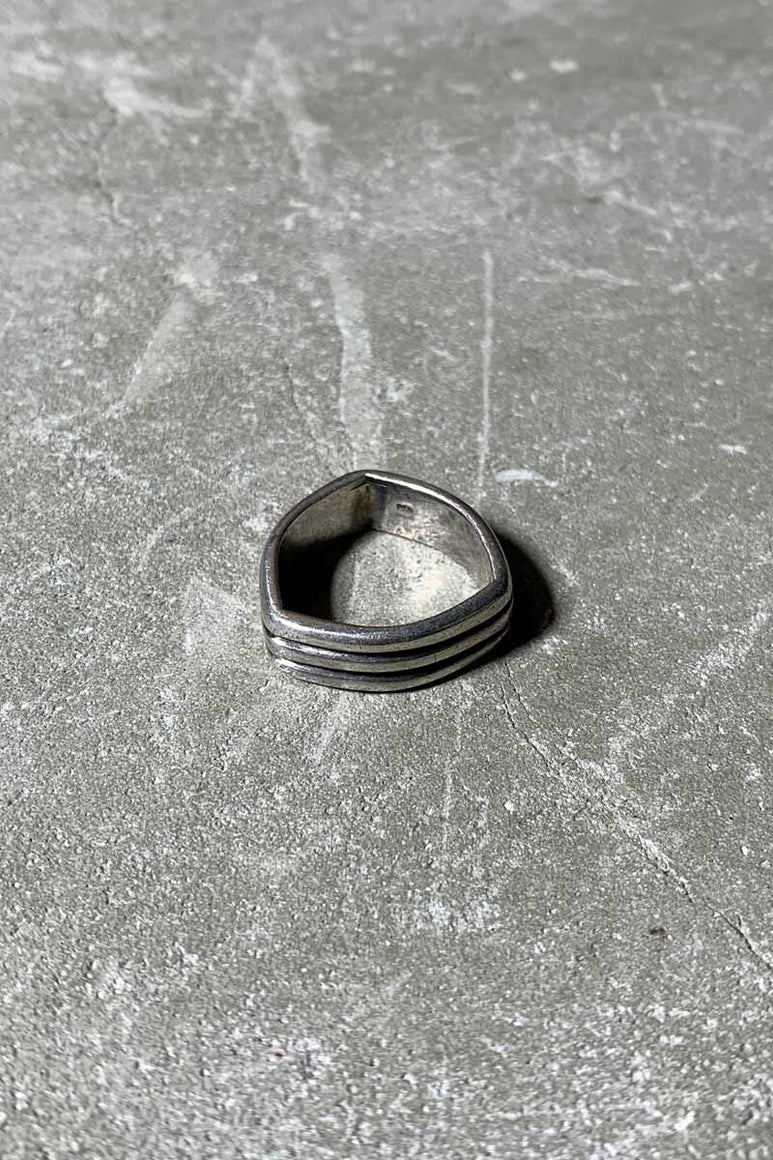 925 SILVER RING [SIZE: 14.5号相当 USED]