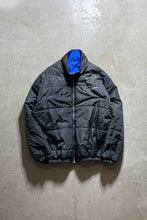 画像をギャラリービューアに読み込む, 90&#39;S REVERSIBLE ZIP UP NYLON PUFF JACKET / BLUE / BLACK [SIZE: L USED]
