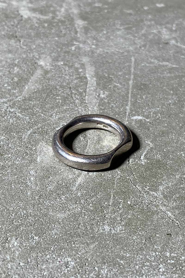 925 SILVER RING [SIZE: Equivalent to JP size 12 USED]