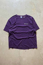 画像をギャラリービューアに読み込む, MADE IN USA 90&#39;S S/S ONE POINT LOGO T-SHIRT / PURPLE [SIZE: XL USED]
