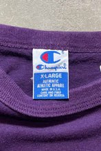 画像をギャラリービューアに読み込む, MADE IN USA 90&#39;S S/S ONE POINT LOGO T-SHIRT / PURPLE [SIZE: XL USED]
