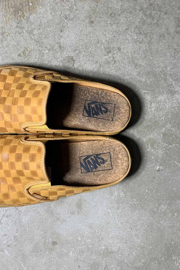 LEATHER CHECKER FLAG SLIP-ON / BEIGE [SIZE: US9 (27cm相当) USED]