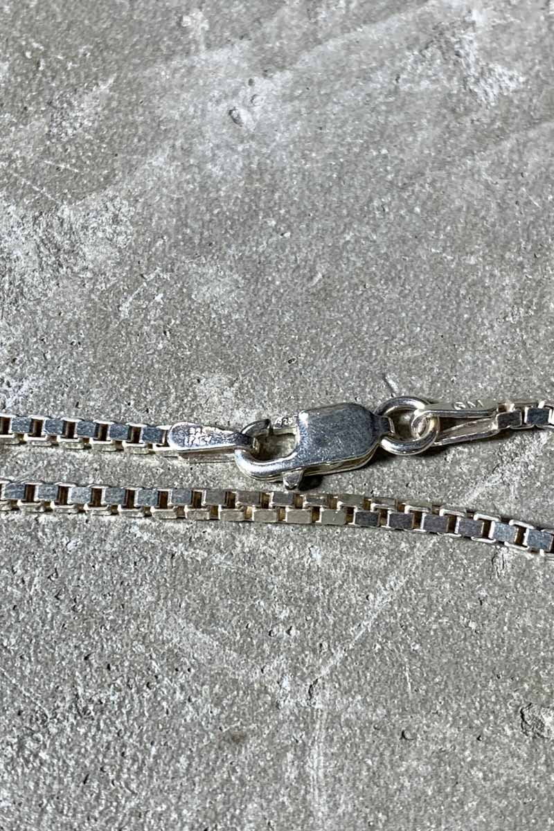 MADE IN ITALY 925 SILVER VENETIAN LINK NECKLACE [SIZE: ONE SIZE USED]
