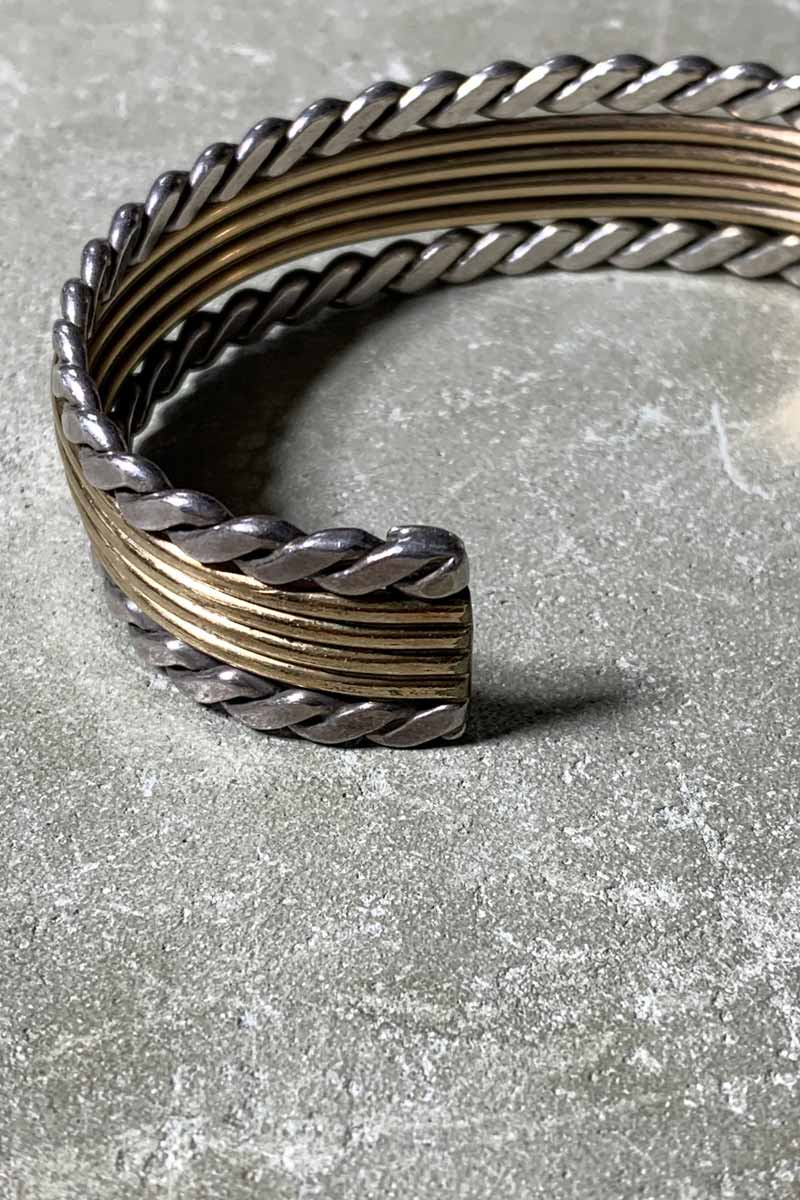 12K GOLD FILLED / STERLING SILVER BANGLE [SIZE: ONE SIZE, USED]