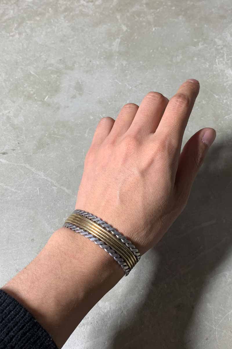 12K GOLD FILLED / STERLING SILVER BANGLE [SIZE: ONE SIZE, USED]