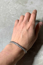 画像をギャラリービューアに読み込む, STERLING SILVER BANGLE [SIZE: ONE SIZE USED]
