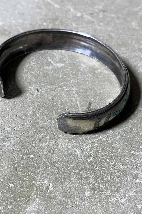 SILVER BANGLE W/STONE [SIZE: ONE SIZE USED]