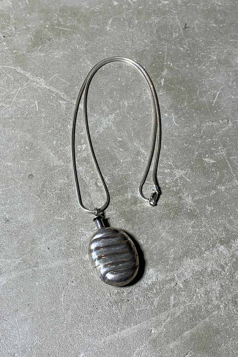 925 SILVER PERFUME BOTTLE NECKLACE [SIZE: ONE SIZE USED]