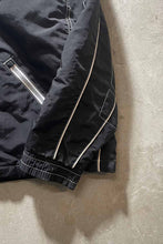 画像をギャラリービューアに読み込む, Y2K EARLY 00&#39;S ZIP UP NYLON JACKET / BLACK [SIZE: L USED]
