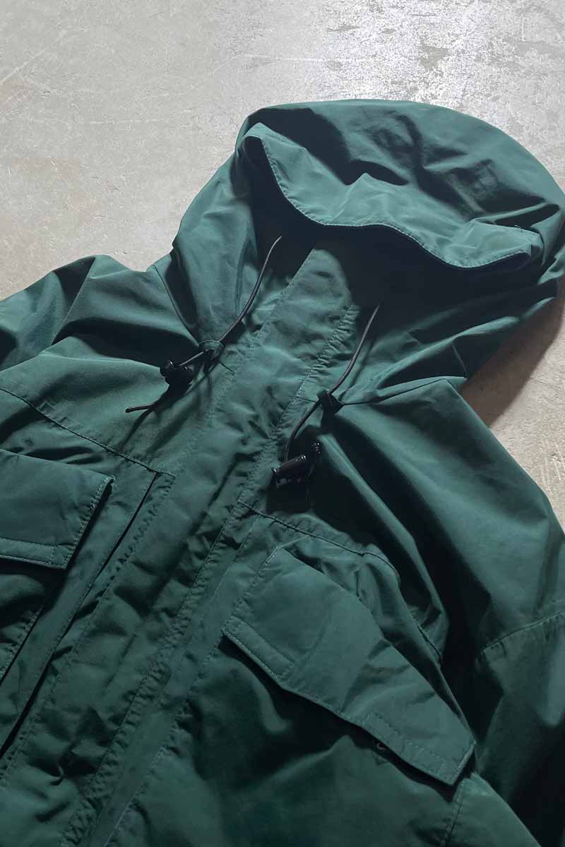 MADE IN USA 90'S GORE-TEX MOUNTAIN PARKA / GREEN US Model [SIZE: M USED]