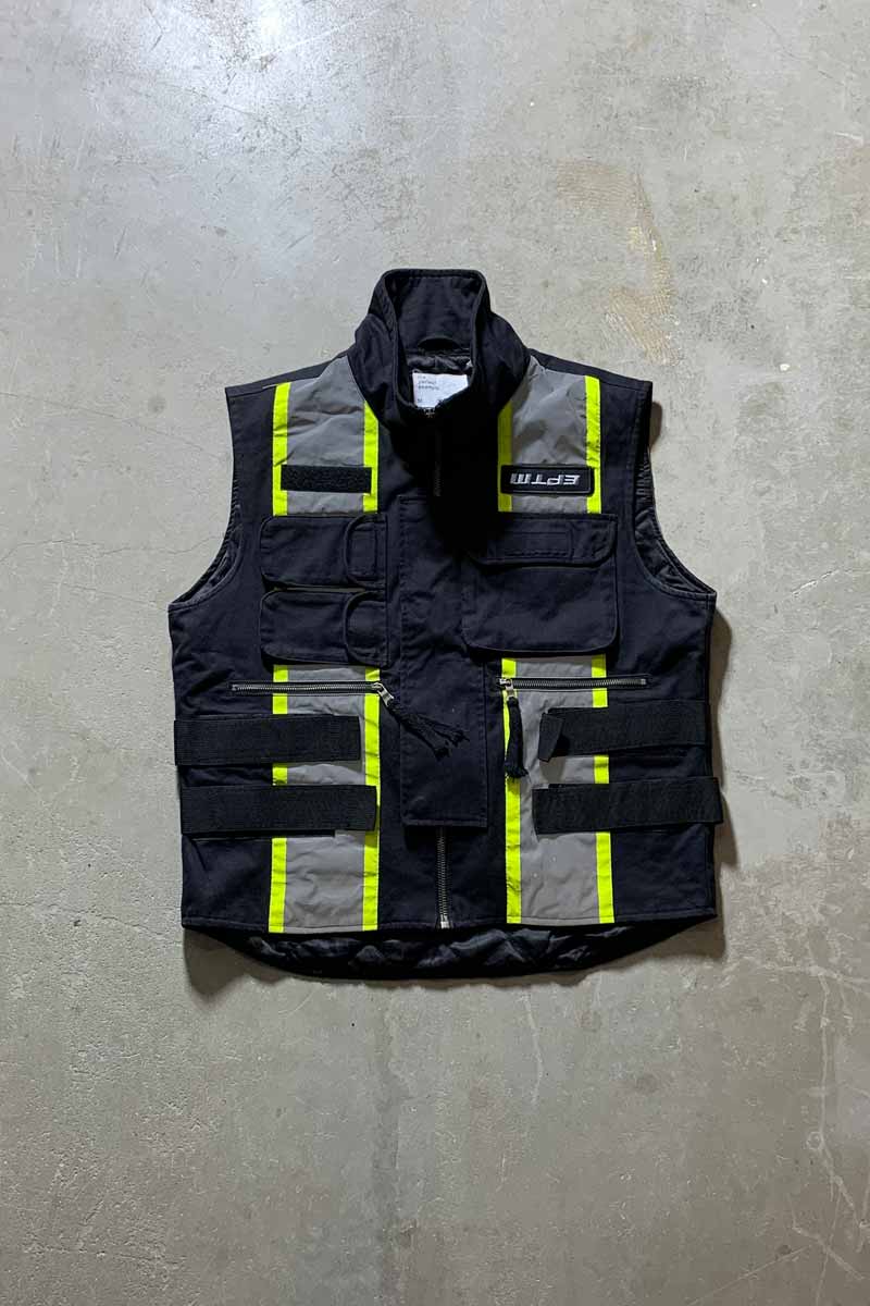 REFLECTOR ZIP UP HUNTING VEST W/QUILTING LINER / BLACK [SIZE: M USED]