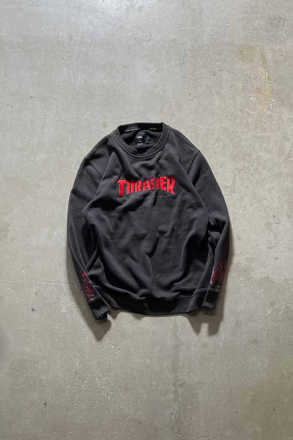 THRASHER LOGO SWEATSHIRT / BLACK [SIZE: XL USED]