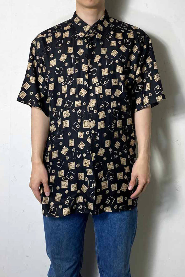 90'S S/S DESIGN SILK SHIRT / BLACK [SIZE: L USED]
