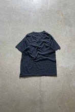 画像をギャラリービューアに読み込む, Y2K EARLY 00&#39;S RED HOT CHILI PEPPERS LOGO T-SHIRT / BLACK [SIZE: M相当 USED]
