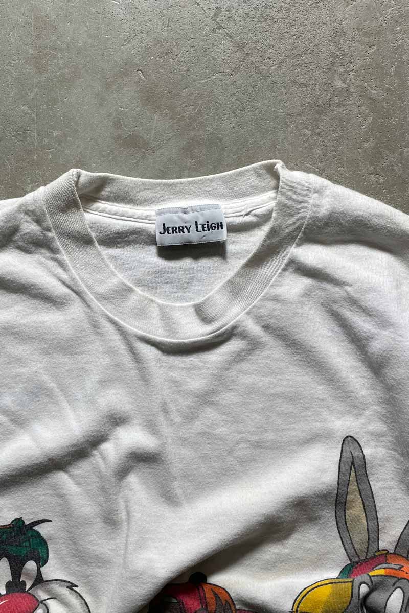 90'S LOONEY TUNES PRINT T-SHIRT / WHITE [SIZE: L equivalent USED]